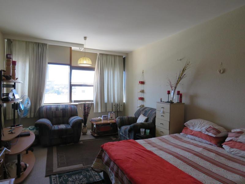 1 Bedroom Property for Sale in Bellville Western Cape